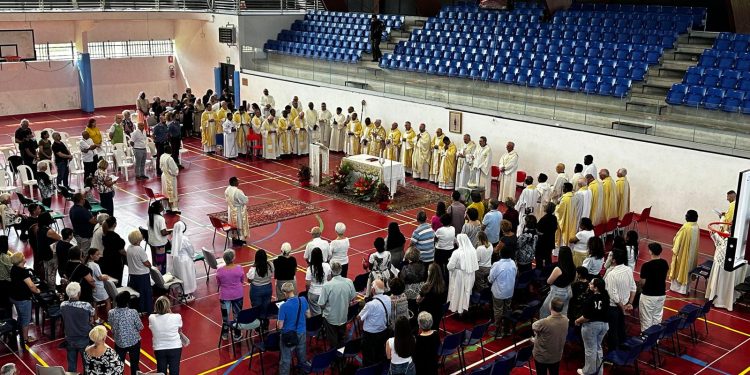 Il significato di un rito: due sacerdoti ordinati ad Amatrice