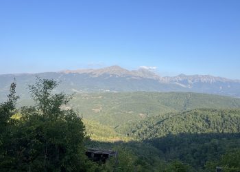 Cassino di Accumoli: un balcone di pace sospeso tra boschi e memoria